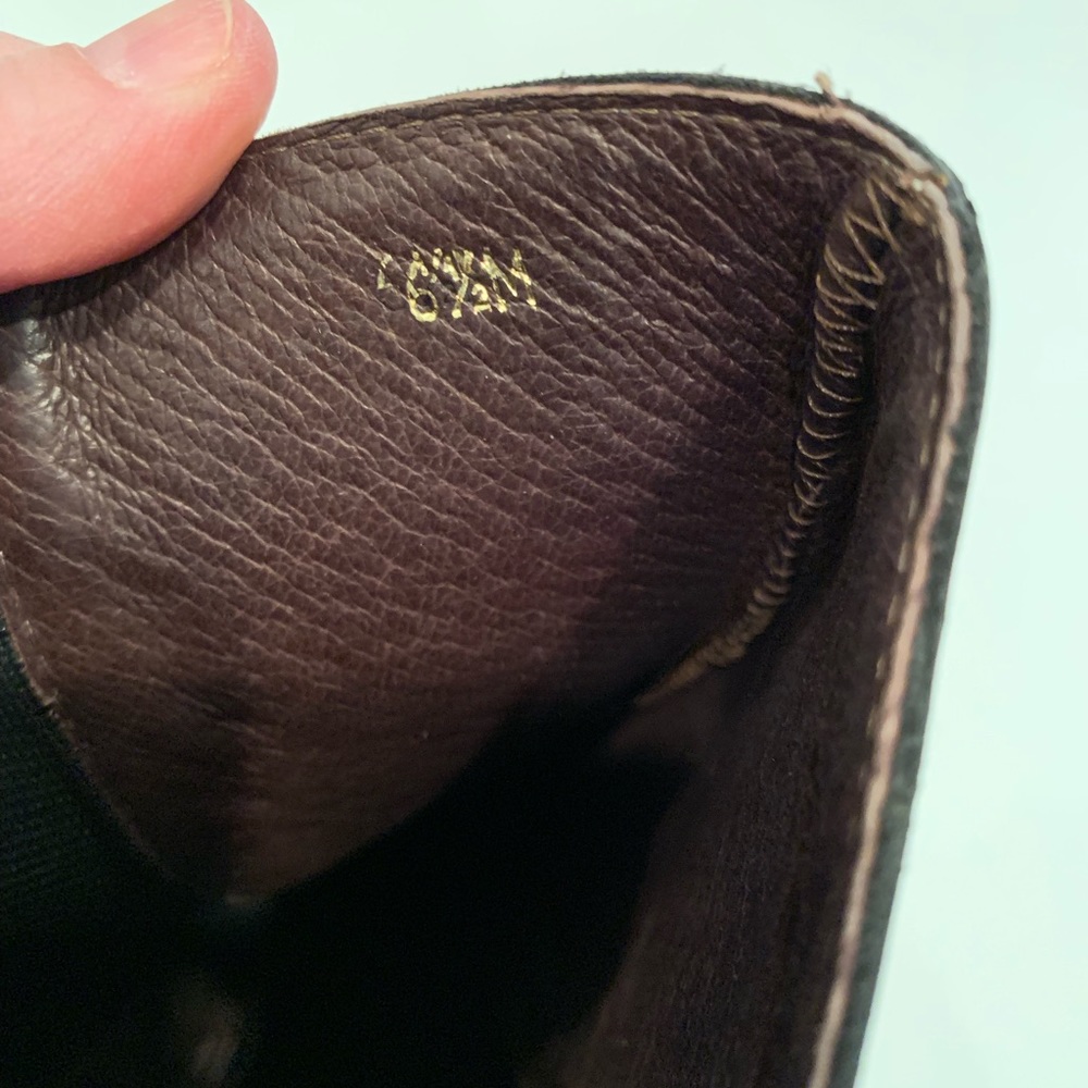 NWOT, charcoal gray, nubuck boot. Made in Italy - Picture 8 of 8